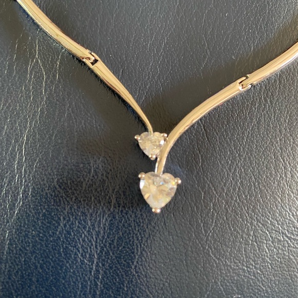 Fun necklace! - Picture 2 of 2